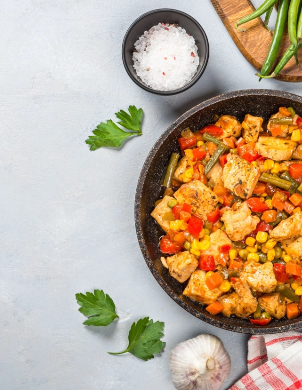 Einführung in die TCM Ernährung Hühnchen Gemüse